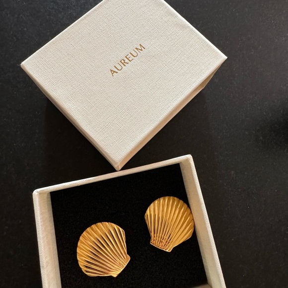 Aureum NEW Bella earrings - Picture 1 of 2